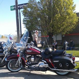 Meet your Posher, Wayne